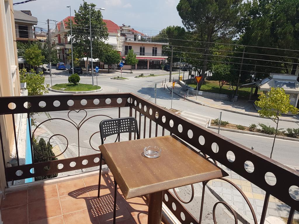 Yiannis Apartments Ioannina Exterior foto